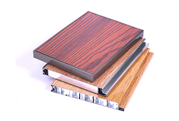 不銹鋼復(fù)合蜂窩板衛(wèi)生間隔斷1