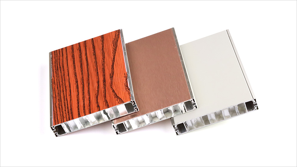 不銹鋼蜂窩板衛(wèi)生間隔斷的優(yōu)勢(shì)